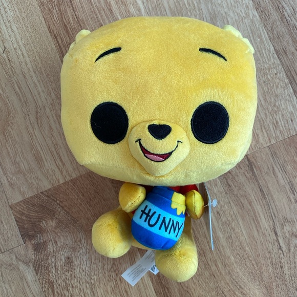 Hot Topic exclusive Funko Plushies Disney Winnie the Pooh NWT - Picture 1 of 4